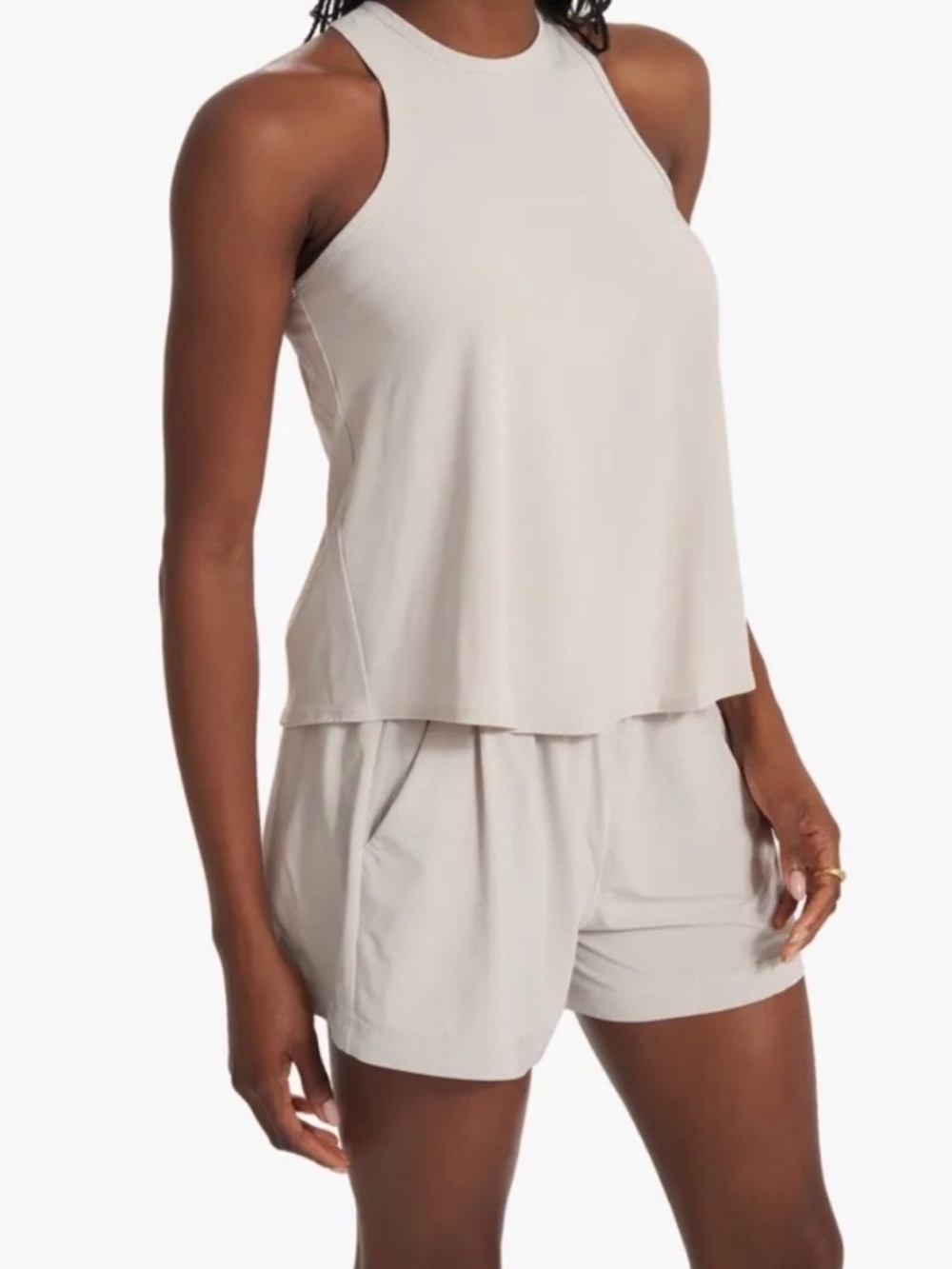 Vuori Women’s Villa Shorts - Picture 11 of 15